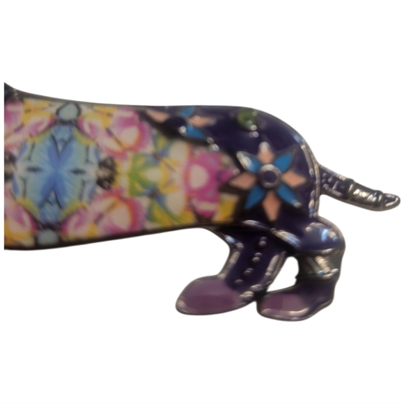 Whimsical Dachshund Brooch - Picture 4 of 8